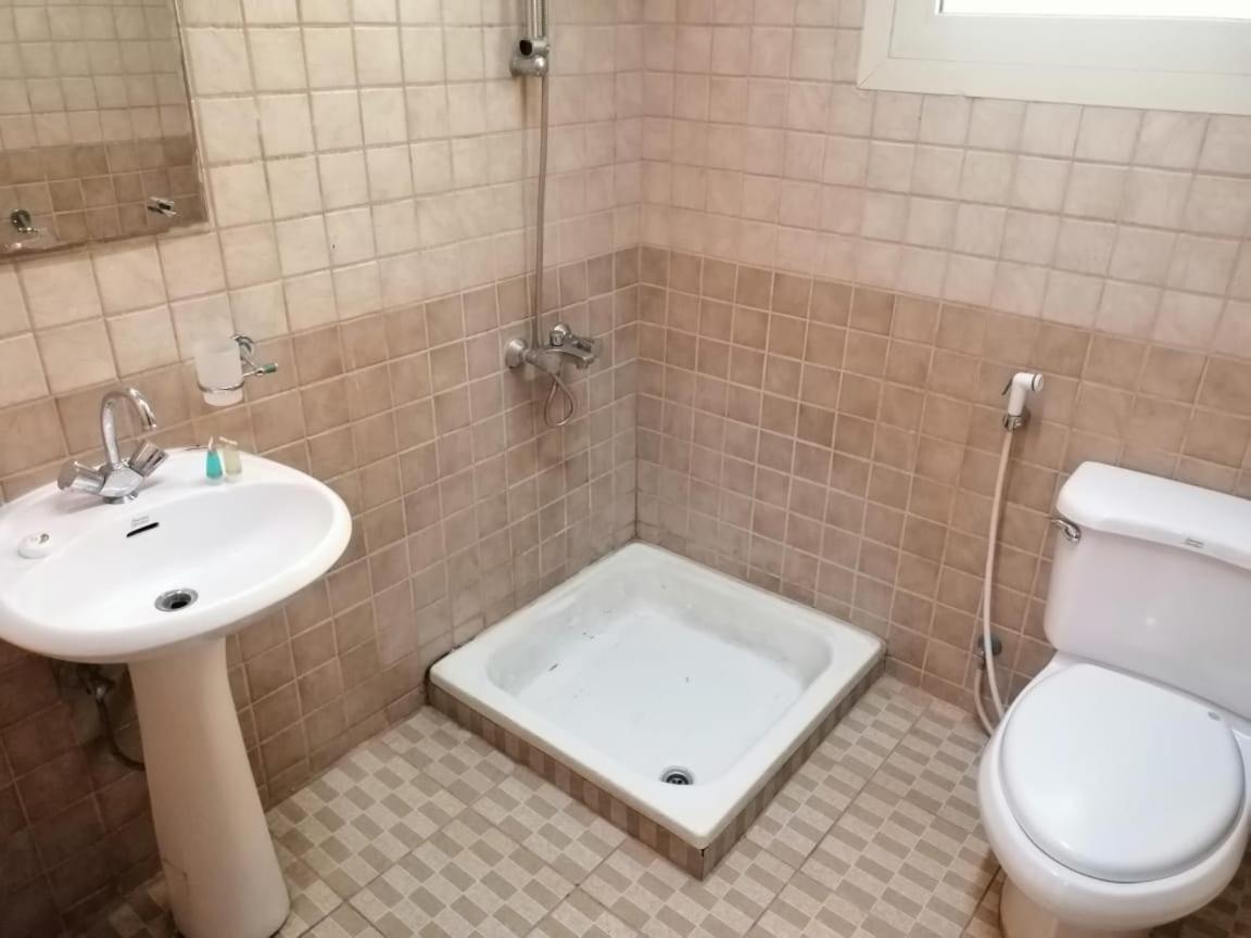 Апарт отель Loaloat Al Khobar 2 Furnished Units Экстерьер фото