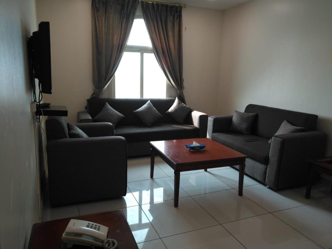 Апарт отель Loaloat Al Khobar 2 Furnished Units Экстерьер фото